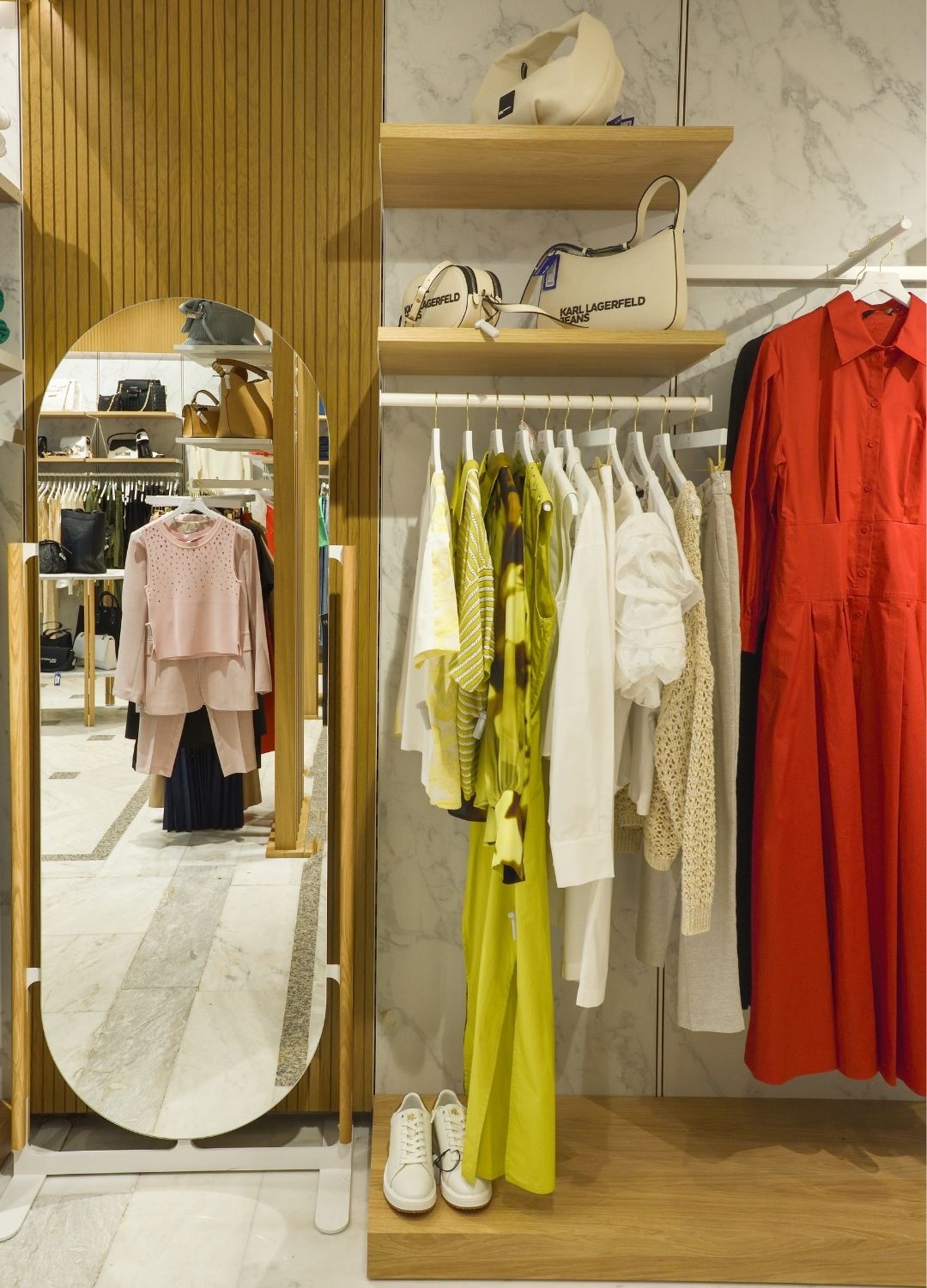 kathreftis-essense-white