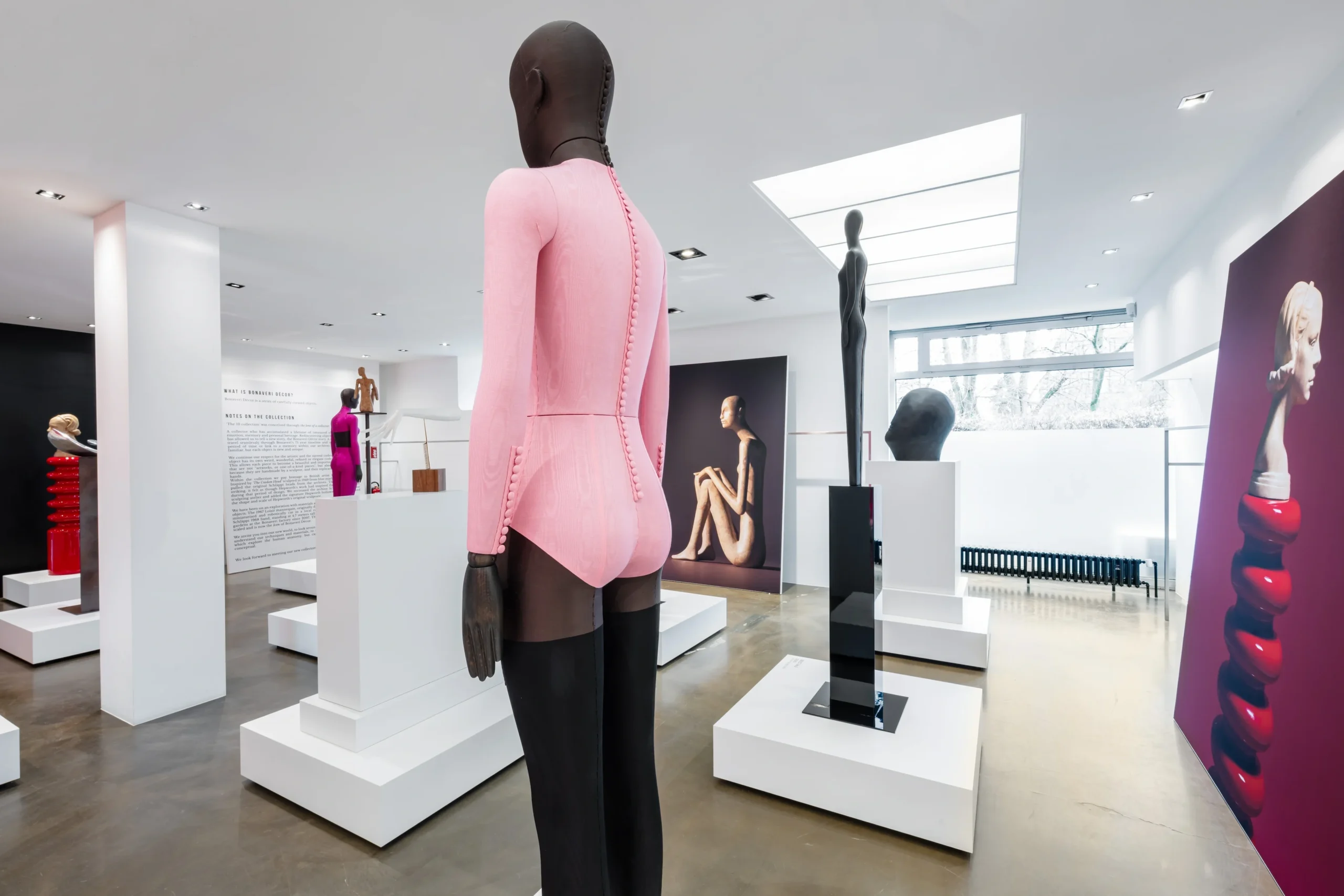 bonaveri-euroshop-2026-pink-bodysuit-sartorial-mannequin-rear-scaled